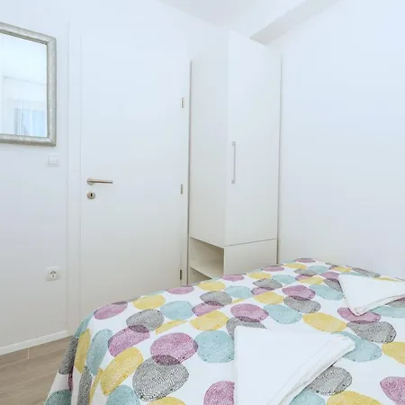 Jasna דירה מאקרסקה