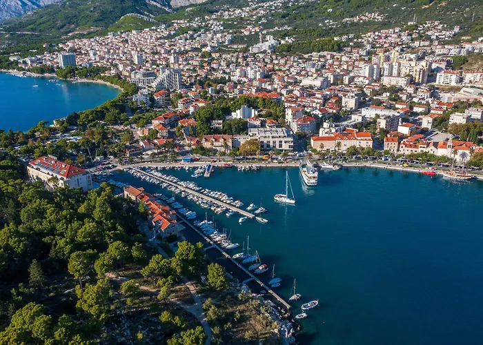Jasna * Μακάρσκα